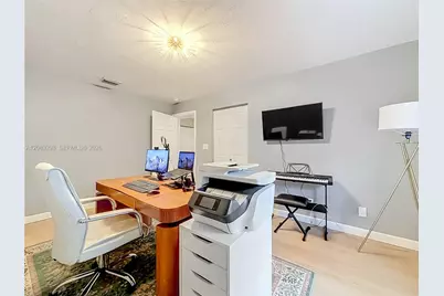 4271 NW 20th Ave, Oakland Park, FL 33309 - Photo 19