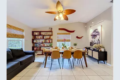 4271 NW 20th Ave, Oakland Park, FL 33309 - Photo 9