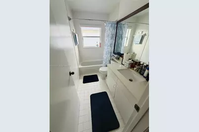 10664 Oak Lake Way, Boca Raton, FL 33498 - Photo 29