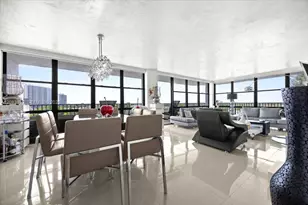 800 Parkview Dr, Hallandale Beach, FL 33009 - Photo 37