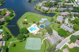 1738 SW 108th Way, Davie, FL 33324 - Photo 17