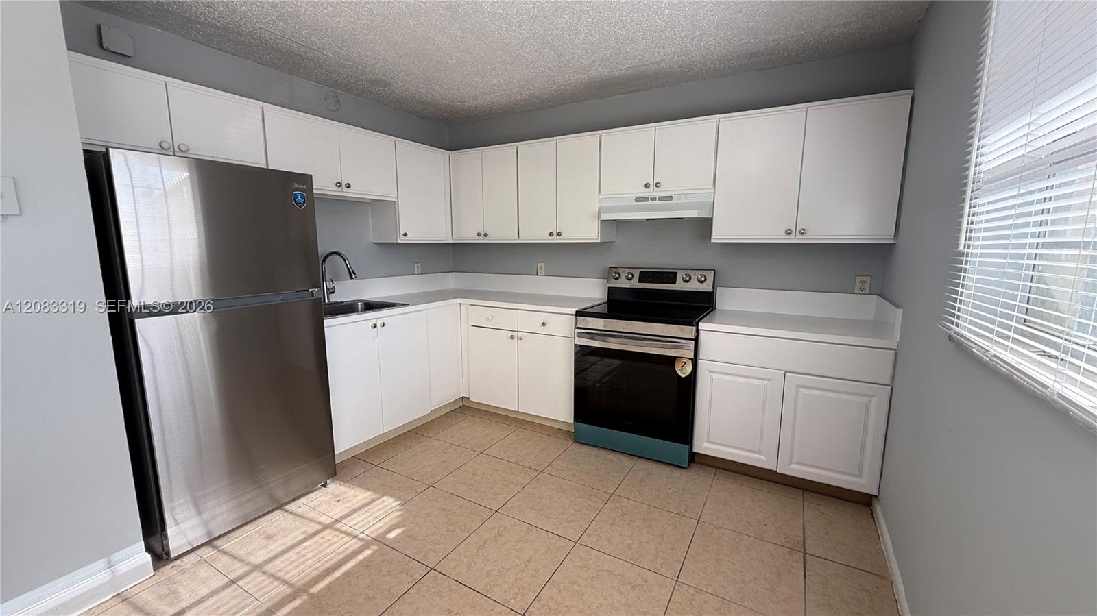 5408 NW 18th Pl #5408 - 5408 NW 18th Pl #5408, Lauderhill, FL 33313 Luxury Property | Jose Angel Pina