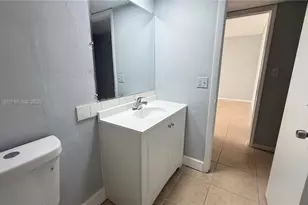 5408 NW 18th Pl, Lauderhill, FL 33313 - Photo 11