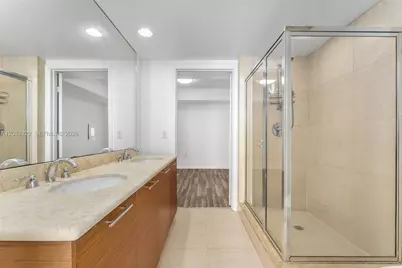 50 Biscayne Blvd #4704, Miami, FL 33132 - Photo 25
