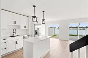 17561 SW 140th Ct, Miami, FL 33177 - Photo 1