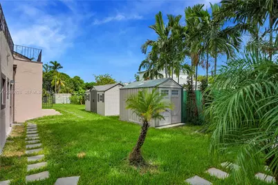 8295 NW 4th Ave #B, Miami, FL 33150 - Photo 5