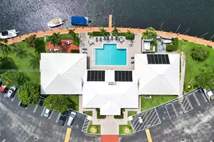 130 Cypress Club Dr, Pompano Beach, FL 33060 - Photo 43