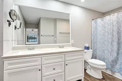 130 Cypress Club Dr #302, Pompano Beach, FL 33060 - Photo 31