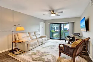 130 Cypress Club Dr, Pompano Beach, FL 33060 - Photo 11