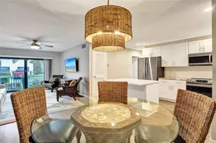130 Cypress Club Dr, Pompano Beach, FL 33060 - Photo 13