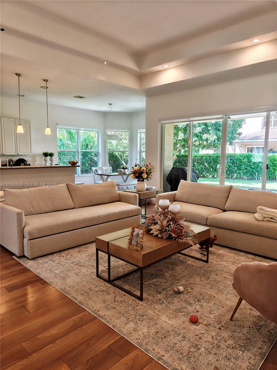 2016 Schooner Ln - 2016 Schooner Ln, Weston, FL 33327 Luxury Property | Jose Angel Pina