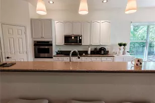 2016 Schooner Ln, Weston, FL 33327 - Photo 7
