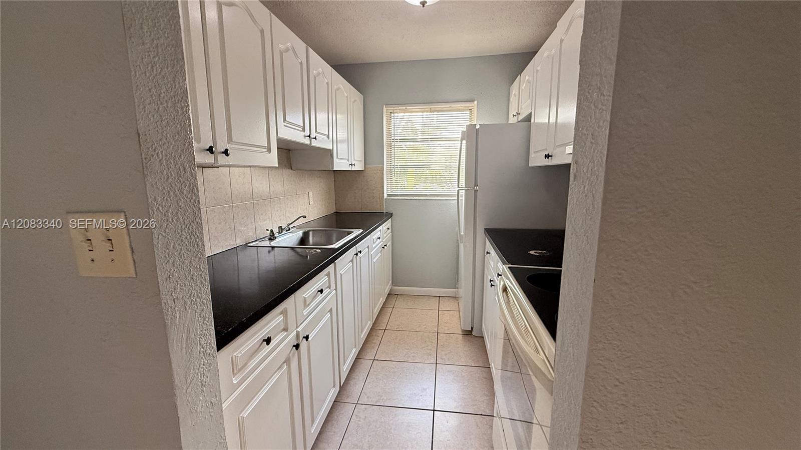 5318 NW 18th Pl #5318 - 5318 NW 18th Pl #5318, Lauderhill, FL 33313 Luxury Property | Jose Angel Pina