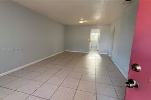 5318 NW 18th Pl, Lauderhill, FL 33313 - Photo 3
