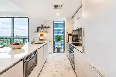 1300 S Miami Ave #2006, Miami, FL 33130 - Photo 3