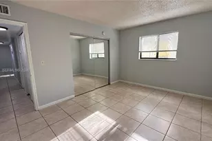 5306 NW 18th Pl, Lauderhill, FL 33313 - Photo 7