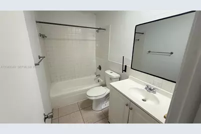 5432 NW 18th Pl #5432, Lauderhill, FL 33313 - Photo 3