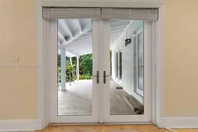 615 Santurce Ave, Coral Gables, FL 33143 - Photo 19