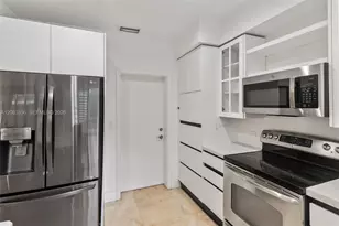 615 Santurce Ave, Coral Gables, FL 33143 - Photo 13