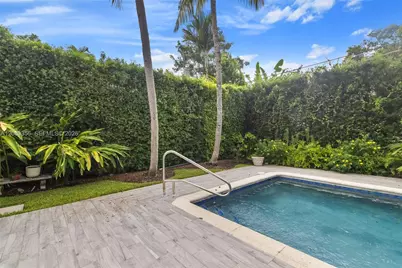 615 Santurce Ave, Coral Gables, FL 33143 - Photo 23