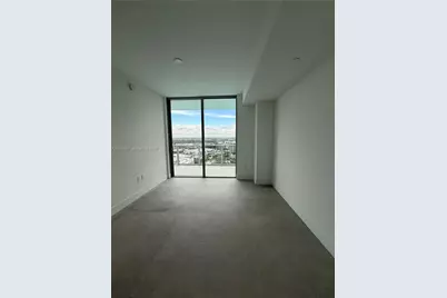 2411 Laguna Cir #2508, North Miami, FL 33181 - Photo 9