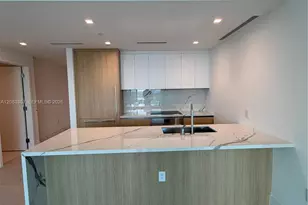 2411 Laguna Cir, North Miami, FL 33181 - Photo 21