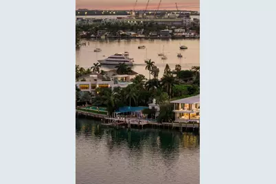 1421 N Venetian Way, Miami, FL 33139 - Photo 1
