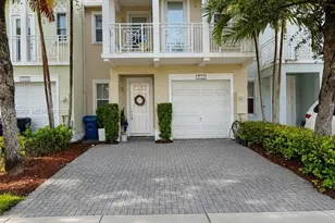 7512 NW 108th Path, Doral, FL 33178 - Photo 1
