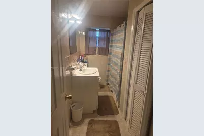 2940 NW 163rd St, Miami Gardens, FL 33054 - Photo 11