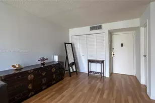 17011 N Bay Rd, Sunny Isles Beach, FL 33160 - Photo 11