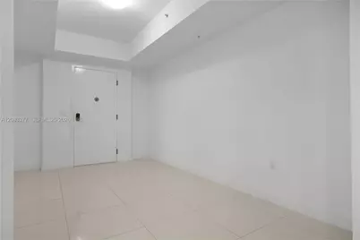 7825 NW 107th Ave #411, Doral, FL 33178 - Photo 3