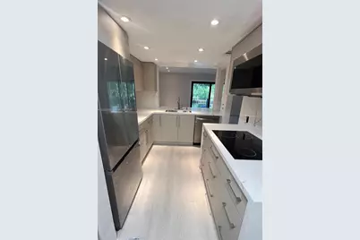 6855 Edgewater Dr #1CS, Coral Gables, FL 33133 - Photo 3