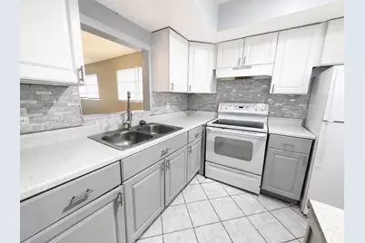 4061 NW 9th Ave #106, Pompano Beach, FL 33064 - Photo 7