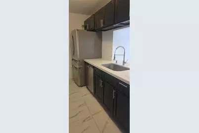 900 NE 209th Ter #203-31, Miami, FL 33179 - Photo 5