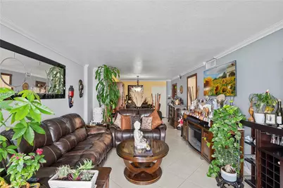 1865 79th St Cswy #16B, North Bay Village, FL 33141 - Photo 9