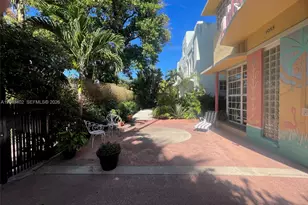 1051 Meridian Ave, Miami Beach, FL 33139 - Photo 25