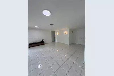 1731 SW 103rd Ave, Miami, FL 33165 - Photo 3