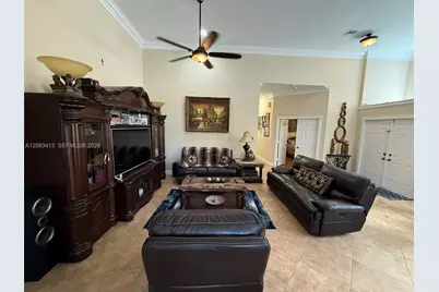 7705 Highlands Cir, Margate, FL 33063 - Photo 7