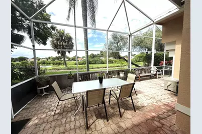 7705 Highlands Cir, Margate, FL 33063 - Photo 5