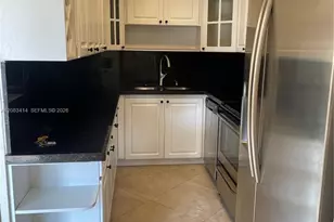 521 SW 93rd Ct, Miami, FL 33174 - Photo 3