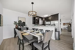 1375 SW 105th Ave, Pembroke Pines, FL 33025 - Photo 13