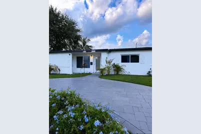 6781 Park St, Hollywood, FL 33024 - Photo 3