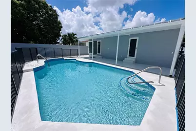 82 E 16th St, Hialeah, FL 33010 - Photo 37