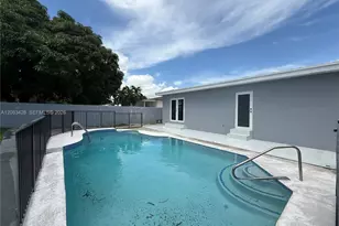 82 E 16th St, Hialeah, FL 33010 - Photo 31