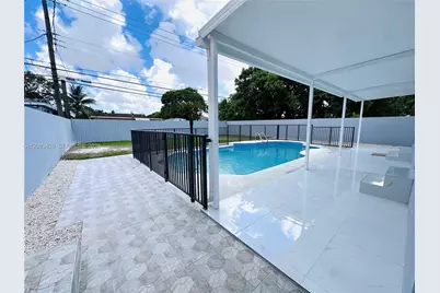 82 E 16th St, Hialeah, FL 33010 - Photo 13