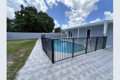 82 E 16th St, Hialeah, FL 33010 - Photo 11
