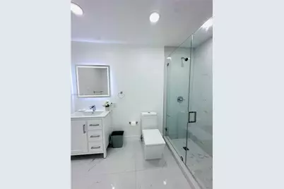 82 E 16th St, Hialeah, FL 33010 - Photo 21
