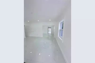 82 E 16th St, Hialeah, FL 33010 - Photo 27