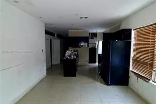 1829 NW 5th St, Miami, FL 33125 - Photo 15
