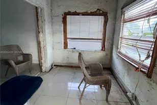 1829 NW 5th St, Miami, FL 33125 - Photo 19